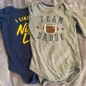 2 long sleeve baby onesies